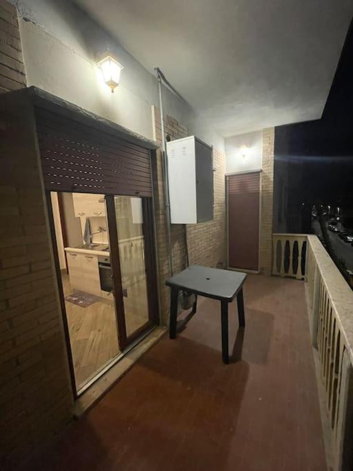 Appartamento Bilocale A Due Passi Dal Porto E Dal Mare Lido di Ostia Esterno foto